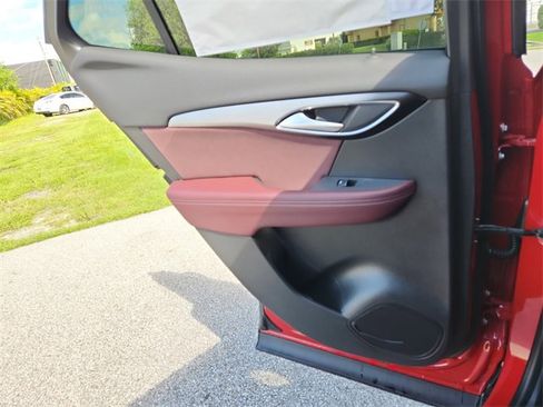 New 2025 Buick Envision Sport Touring image 10