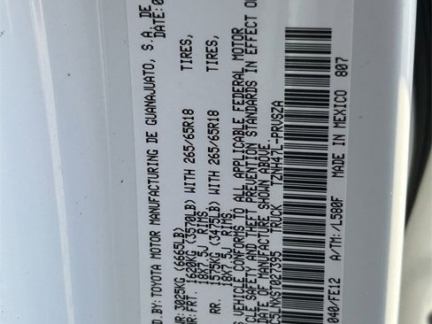 Certified 2025 Toyota Tacoma Limited image 28