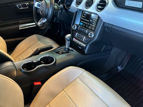 Used 2016 Ford Mustang Premium w/ Equipment Group 201A RWD image 15