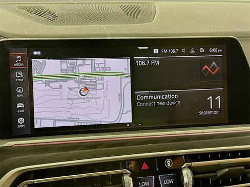 Used 2022 BMW X7 xDrive40i image 27