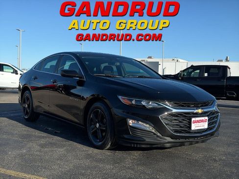 Used 2024 Chevrolet Malibu LT image 1