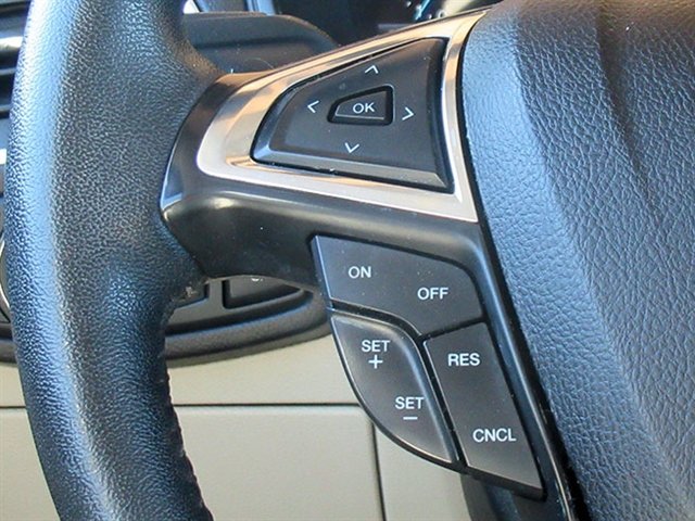 Used 2022 Ford Edge Titanium AWD/4WD image 20