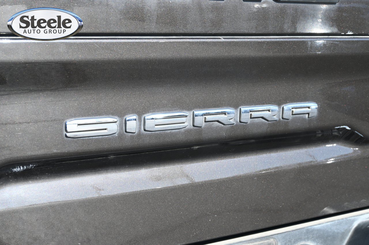 Used 2022 GMC Sierra 1500 SLT AWD/4WD image 22