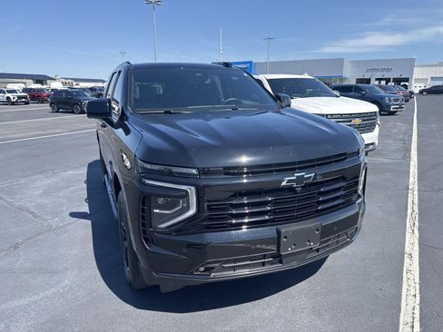 Used 2025 Chevrolet Tahoe RST w/ Comfort Package AWD/4WD image 6