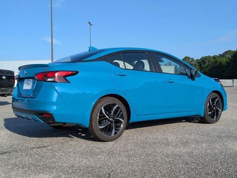 New 2025 Nissan Versa SR w/ Trunk Package image 4