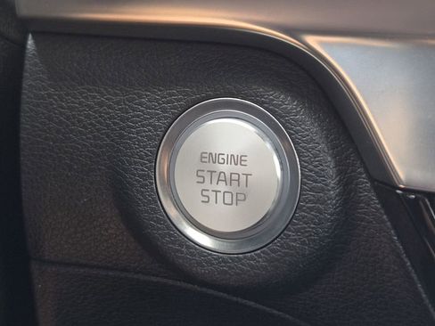 Used 2024 Kia Telluride SX FWD image 16