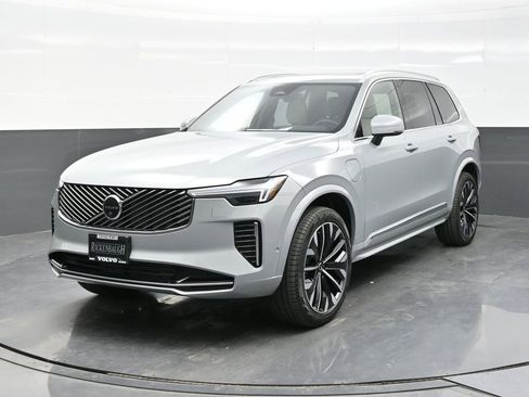 New 2026 Volvo XC90 T8 Plus w/ Protection Package Premier AWD/4WD image 2