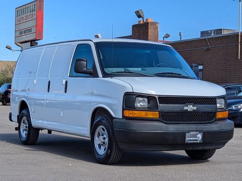Used 2004 Chevrolet Express 1500 image 7