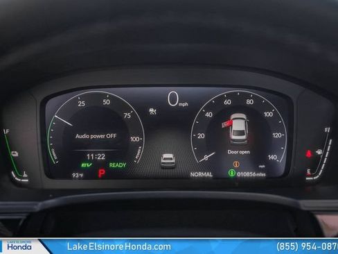 Certified 2025 Honda Civic Sport Touring image 26