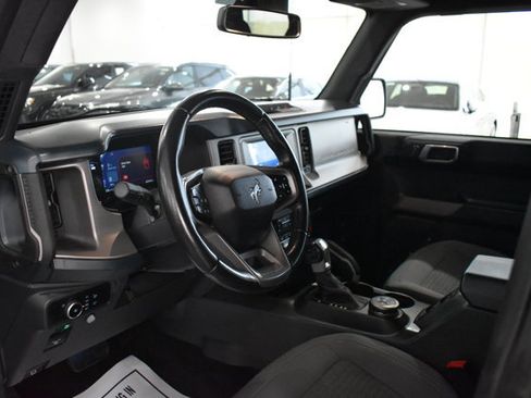 Used 2023 Ford Bronco Outer Banks AWD/4WD image 14