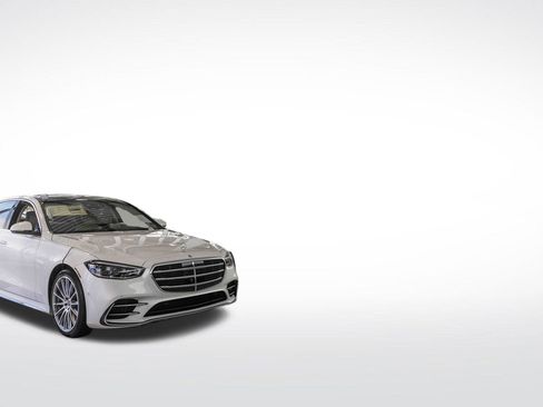 New 2026 Mercedes-Benz C 300 Sedan image 32