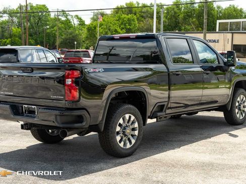 New 2026 Chevrolet Silverado 2500 Custom w/ Custom Value Package AWD/4WD image 6