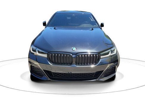 Used 2023 BMW 530i w/ M Sport Package RWD image 2