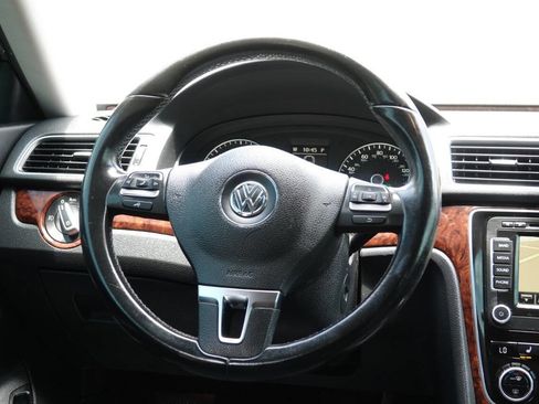 Used 2013 Volkswagen Passat TDI SEL Premium image 84