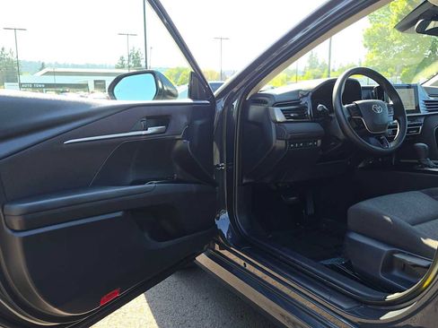 Used 2025 Toyota Camry LE FWD image 19