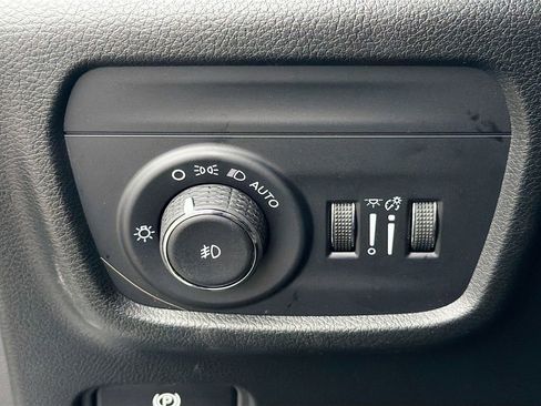 New 2026 Jeep Grand Cherokee L Limited AWD/4WD image 35
