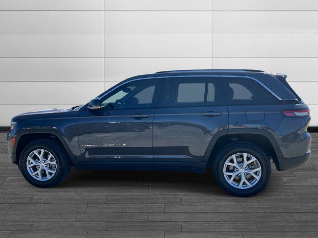 Used 2023 Jeep Grand Cherokee Limited RWD image 7