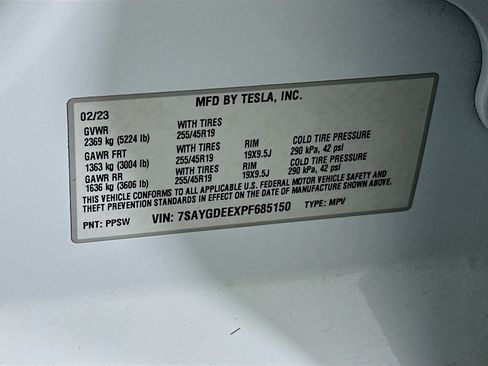 Used 2023 Tesla Model Y Long Range AWD/4WD image 12