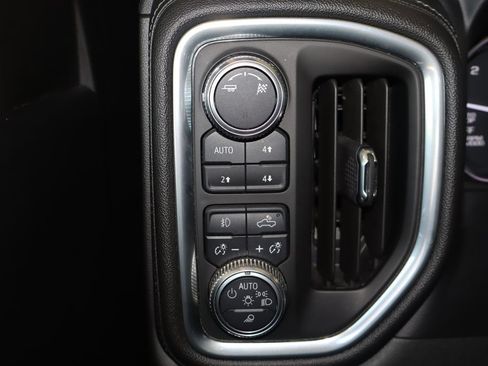 Used 2019 GMC Sierra 1500 SLT w/ SLT Premium Plus Package AWD/4WD image 23