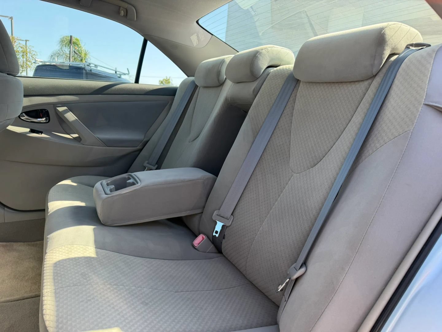 Used 2007 Toyota Camry LE FWD image 13