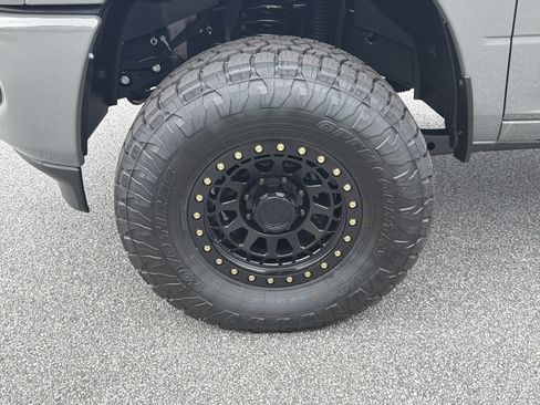 New 2026 RAM 2500 Laramie w/ Night Edition AWD/4WD image 13