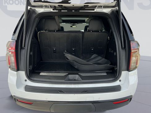 Used 2024 Chevrolet Tahoe RST w/ Luxury Package image 27