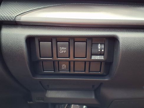 Used 2024 Subaru Forester Premium AWD/4WD image 10