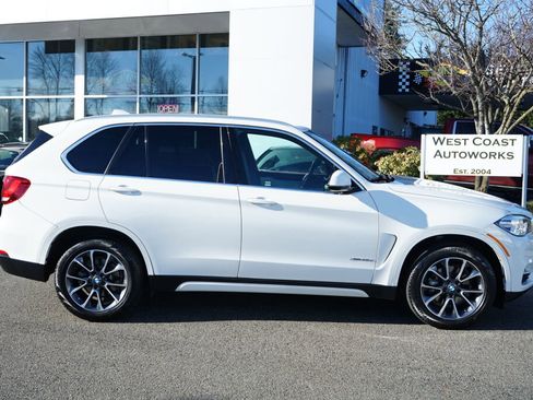 Used 2017 BMW X5 xDrive35d image 6