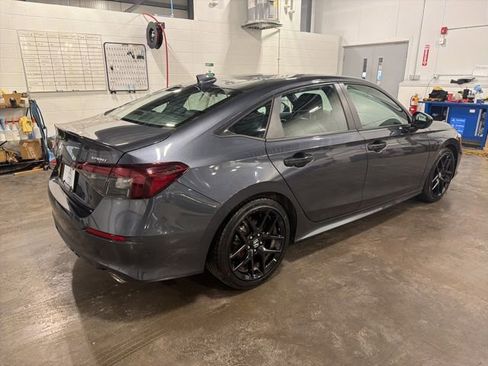 Certified 2025 Honda Civic Sport image 5