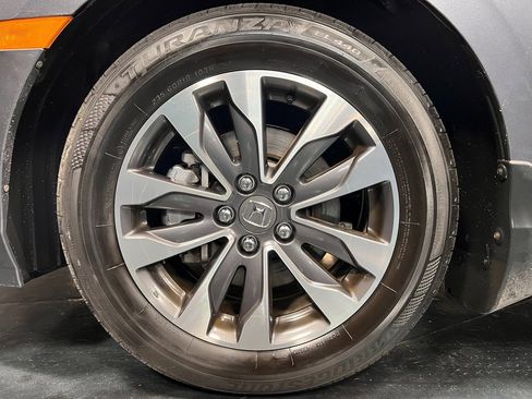 Used 2024 Honda Odyssey EX-L image 24