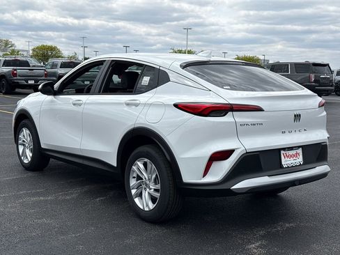 New 2026 Buick Envista Preferred FWD image 7