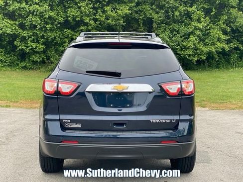 Used 2015 Chevrolet Traverse LT AWD/4WD image 6