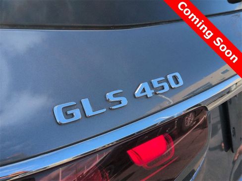 Used 2024 Mercedes-Benz GLS 450 4MATIC image 12