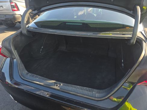 Used 2019 Toyota Avalon XLE w/ Moonroof Package image 13