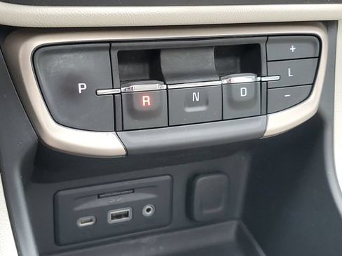 Certified 2023 GMC Terrain Denali w/ Denali Premium Package AWD/4WD image 30