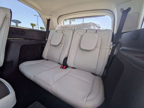 New 2026 Lincoln Aviator Reserve AWD/4WD image 14
