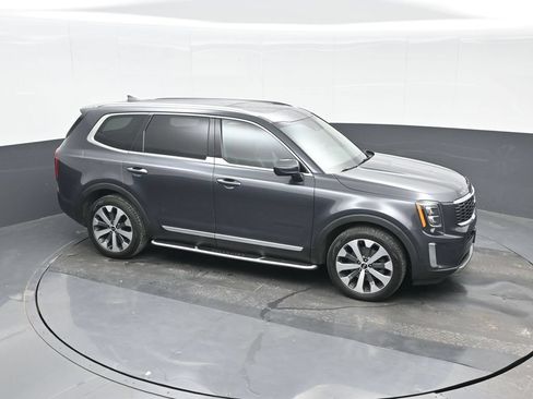 Used 2021 Kia Telluride EX w/ EX Premium Package FWD image 30