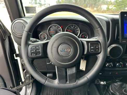 Used 2016 Jeep Wrangler Unlimited Sport AWD/4WD image 10