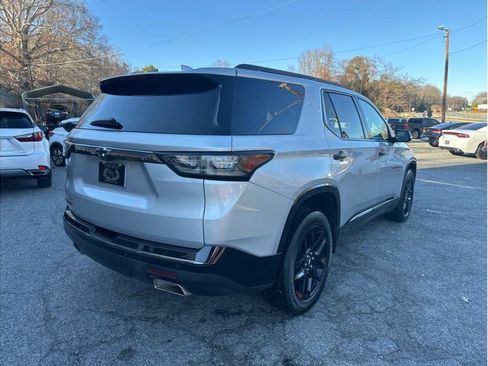 Used 2020 Chevrolet Traverse Premier w/ Redline Edition image 6