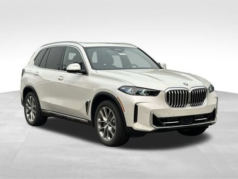 New 2026 BMW X5 xDrive40i AWD/4WD image 1