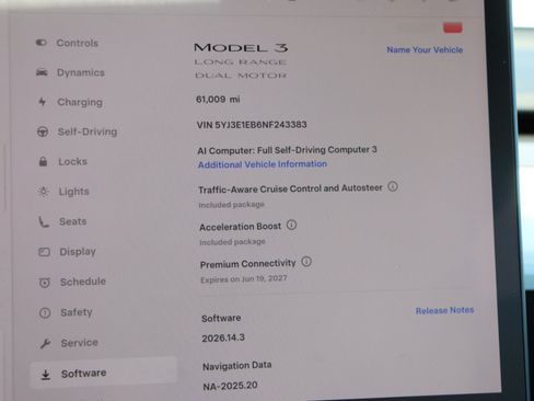 Used 2022 Tesla Model 3 Long Range AWD/4WD image 19
