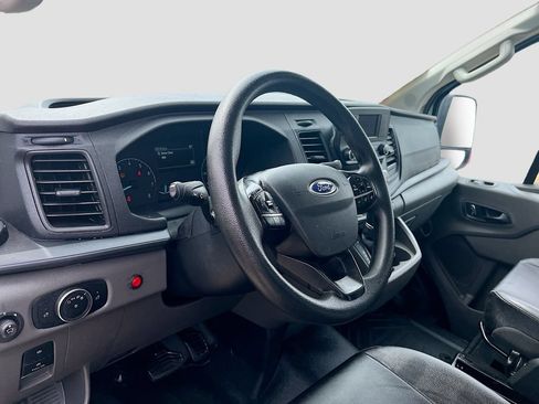 Used 2024 Ford Transit 350 Low Roof RWD image 9