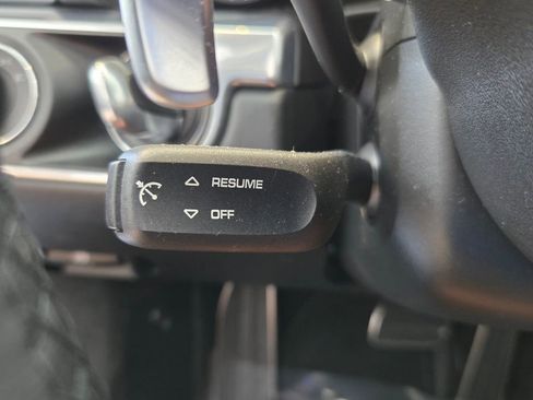 Used 2015 Porsche 911 Turbo AWD/4WD image 23