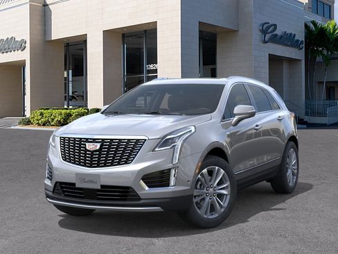 New 2026 Cadillac XT5 Premium Luxury w/ Driver Assist Package FWD image 6