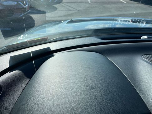 Used 2025 Kia Soul LX w/ LX Technology Package image 32