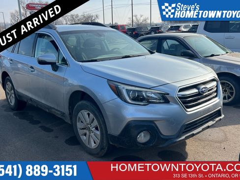 Used 2018 Subaru Outback 2.5i Premium image 1