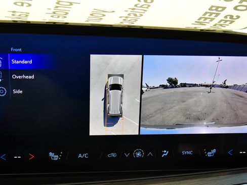 Used 2025 Chevrolet Tahoe LT AWD/4WD image 23