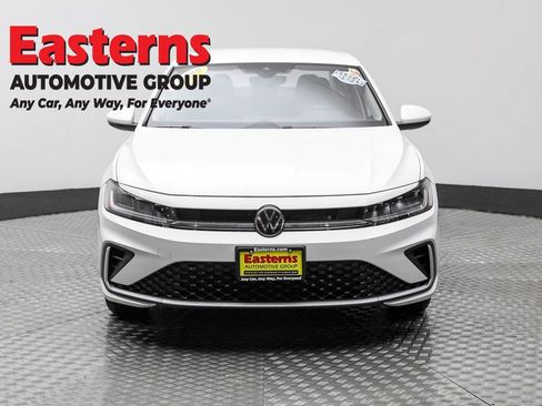 Used 2025 Volkswagen Jetta S image 2