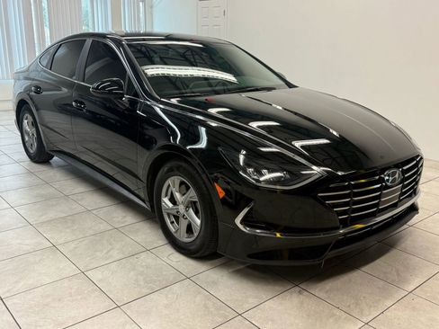 Used 2022 Hyundai Sonata SE w/ Cargo Package image 1