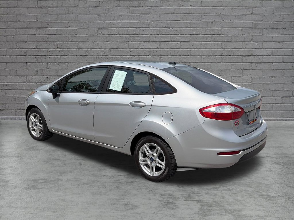 Used 2018 Ford Fiesta SE FWD image 4